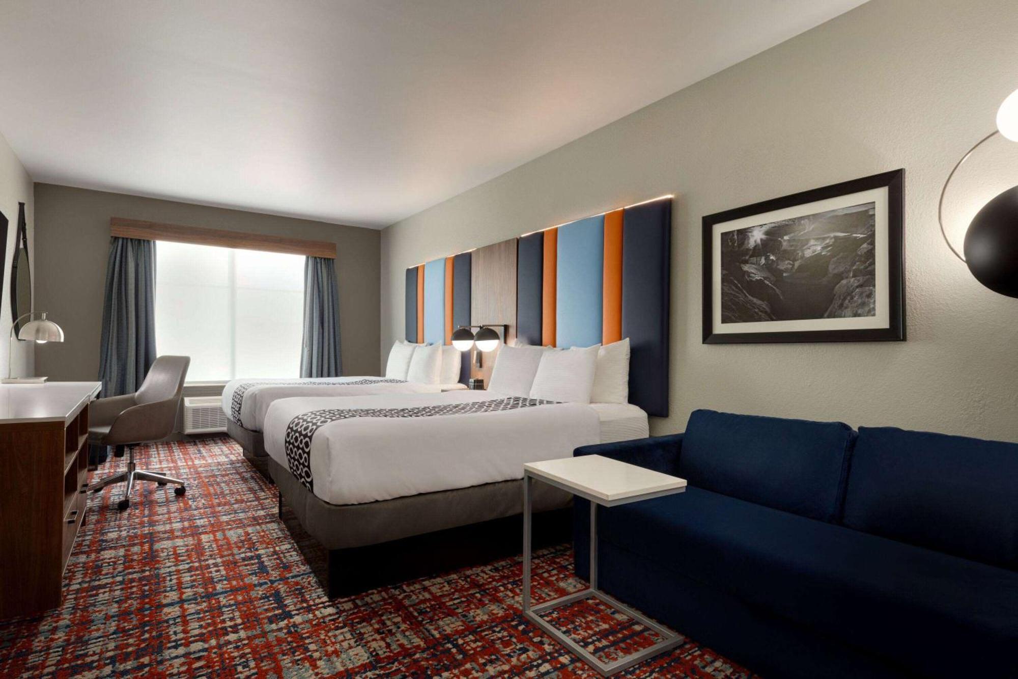 La Quinta By Wyndham Oxford - Anniston Hotel Bagian luar foto