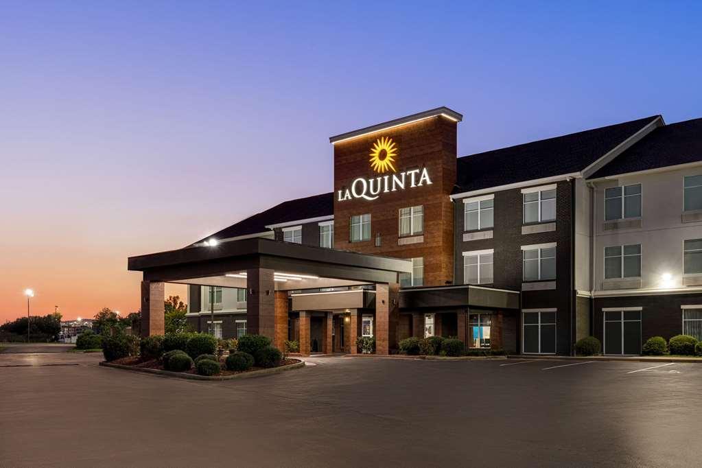 La Quinta By Wyndham Oxford - Anniston Hotel Bagian luar foto
