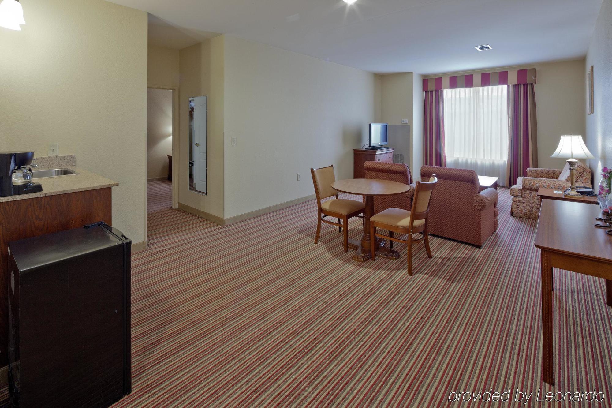 La Quinta By Wyndham Oxford - Anniston Hotel Ruang foto